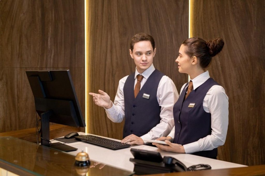 Otel Yazılımı Seçerken Dikkat Edilmesi Gereken Temel Özellikler